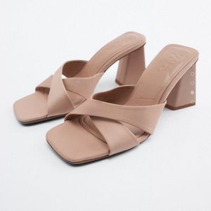 NWT ZARA Medium Block Heel Sandal with Cross Strap Square Toe